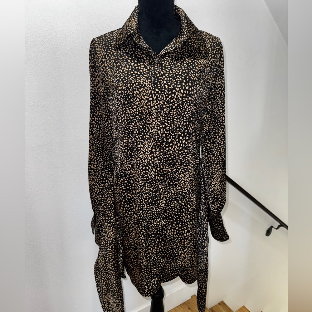 Vici Soft Looks Printed Satin Wrap Mini Dress - Picture 6 of 10